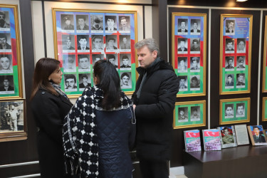 “Vətən uğrunda canından keçənlər” mövzusunda anım tədbiri keçirilmişdir.