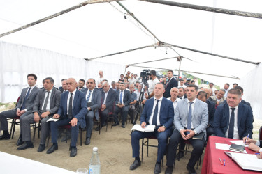 Rayon İcra Hakimiyyətinin başçısı İlqar Mahmudov Küsnət kəndində səyyar vətəndaş qəbulu keçirilib.