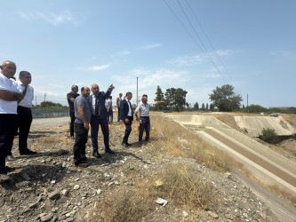 Quba Rayon İcra Hakimiyyətinin məsul şəxsləri Küpçalqışlaq kənd ərazisində görülən işlərlə tanış olmuşdur.