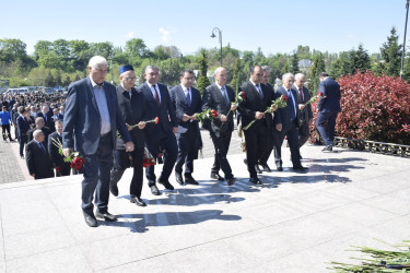 Qubada Ümummilli Lider Heydər Əliyevin anadan olmasının 103-cü ildönümü qeyd olunub.
