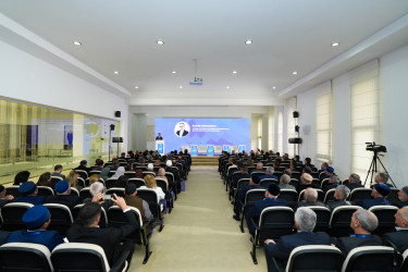 Dini Qurumlarla İş üzrə Dövlət Komitəsinin təşkilatçılığı ilə Quba şəhərində “Dini ekstremizmə qarşı mübarizə və müasir çağırışlar” mövzusunda regional konfrans öz işinə başlayıb.