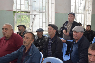 Hacıhüseynli kəndində səyyar vətəndaş qəbulu keçirilib.