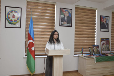 Quba Rayon Tarix-Diyarşünaslıq Muzeyinin akt zalında 44 günlük Vətən Müharibəsi şəhidi Hacıyev Aydəmir Sənan oğlunun xatirəsinə həsr olunmuş tədbir keçirilmişdir.