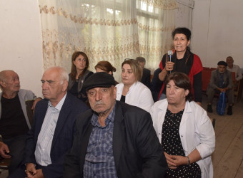 Çiçi kəndində səyyar vətəndaş qəbulu keçirilib.
