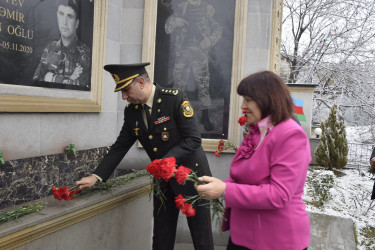 Qırmızı Qəsəbə qəsəbəsində səyyar vətəndaş qəbulu keçirilib.