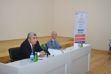 Quba Rayon İcra Hakimiyyətinin başçısı İlqar Mahmudov Digah kəndində səyyar vətəndaş qəbulu keçirib.