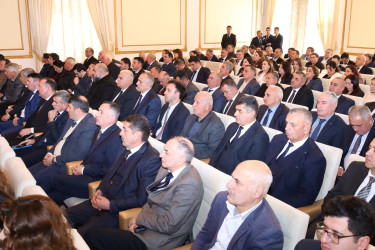 Rayon İcra Hakimiyyətində Quba rayonunda 2025-ci ildə sosial-iqtisadi inkişafın yekunları və qarşıda duran vəzifələrlə bağlı yığıncaq keçirilib.