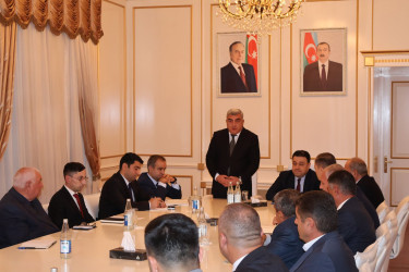 Quba rayonunda bələdiyyə sədrləri ilə işgüzar görüş keçirilib