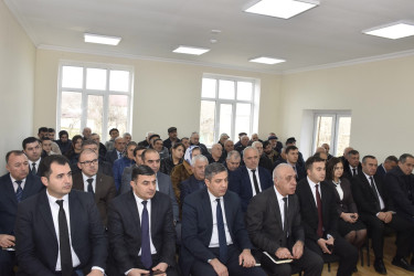 Xucbala kəndində səyyar vətəndaş qəbulu keçirilib.