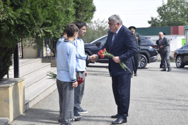 İspik kəndində səyyar vətəndaş qəbulu keçirilib.