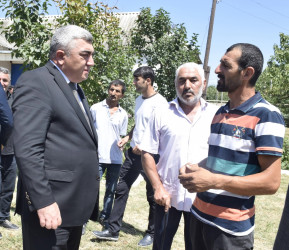 Qacar Zeyid kəndində səyyar vətəndaş qəbulu keçirilib.
