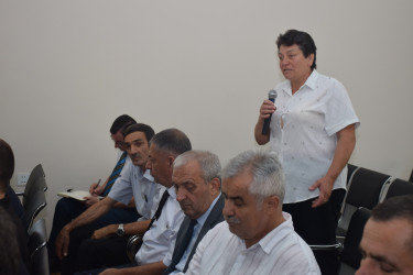 Quba Rayon İcra Hakimiyyətinin başçısı İlqar Mahmudov Digah kəndində səyyar vətəndaş qəbulu keçirib.