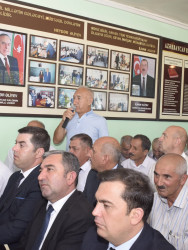 Qacar Zeyid kəndində səyyar vətəndaş qəbulu keçirilib.