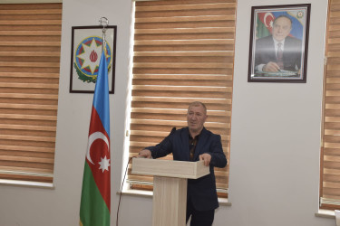 Quba Rayon Tarix-Diyarşünaslıq Muzeyinin akt zalında 44 günlük Vətən Müharibəsi şəhidi Hacıyev Aydəmir Sənan oğlunun xatirəsinə həsr olunmuş tədbir keçirilmişdir.