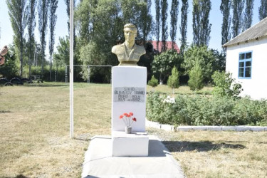 Qacar Zeyid kəndində səyyar vətəndaş qəbulu keçirilib.