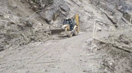 Quba rayonunda yağan güclü və aramsız yağışlar nəticəsində yaranmış sel sularının yaratdığı fəsadlar yerindəcə araşdırılır və aradan qaldırılır.