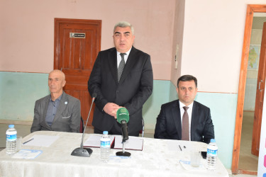 Qalayxudat kəndində səyyar vətəndaş qəbulu keçirilib.