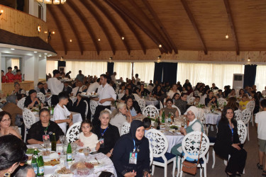 1 iyun  Uşaqların Beynəlxalq Müdafiəsi günü  keçirilib.