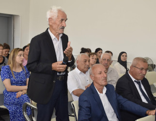 Pirvahid kəndində səyyar vətəndaş qəbulu keçirilib.