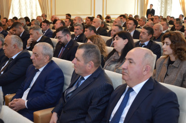 Rayon İcra Hakimiyyətində Quba rayonunda 2025-ci ildə sosial-iqtisadi inkişafın yekunları və qarşıda duran vəzifələrlə bağlı yığıncaq keçirilib.