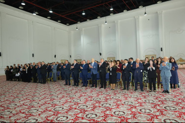 Qubada Ümummilli Lider Heydər Əliyevin anadan olmasının 103-cü ildönümünə həsr olunmuş konfrans keçirilmişdir.