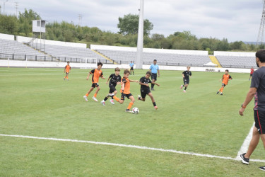 12 yaşadək futbolçular arasında III “Ulduz Cup” beynəlxalq futbol turnirinin final oyunu keçirilib.