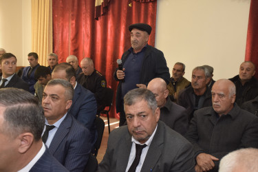 Qaraçay qəsəbəsində növbəti səyyar vətəndaş qəbulu keçirilib.