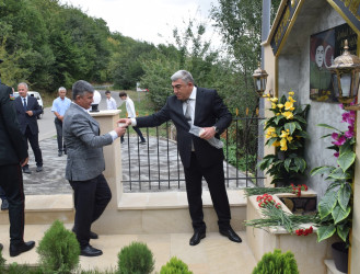 Rayon İcra Hakimiyyətinin başçısı İlqar Mahmudov Küsnət kəndində səyyar vətəndaş qəbulu keçirilib.