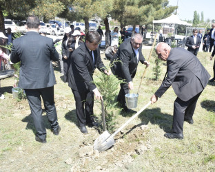Qubada Ümummilli Lider Heydər Əliyevin anadan olmasının 103-cü ildönümü qeyd olunub.