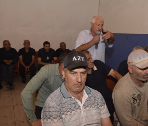 Çiçi kəndində səyyar vətəndaş qəbulu keçirilib.