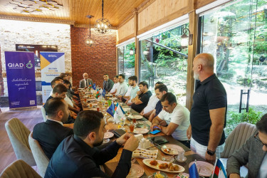 Biznes Mərkəzi Klubunun nümayəndələri Quba rayonuna işgüzar səfər etmişdir.