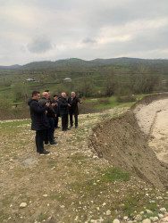 Quba rayonunda yağan güclü və aramsız yağışlar nəticəsində yaranmış sel sularının yaratdığı fəsadlar yerindəcə araşdırılır və aradan qaldırılır.