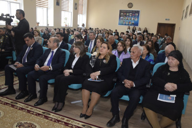 Vətən müharibəsi şəhidi, kapitan Məlikov Aqil Niyaz oğlunun xatirəsinə həsr olunmuş “Vətənə sədaqətin və hərbi şərəfin rəmzi olan həyat: Şəhid kapitan Aqil Məlikovun qəhrəmanlıq yolu” adlı anım tədbiri keçirilmişdir.