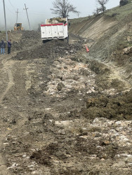 Quba-Qonaqkənd avtomobil yolunda alternativ yolun inşası işləri davam etdirilir.