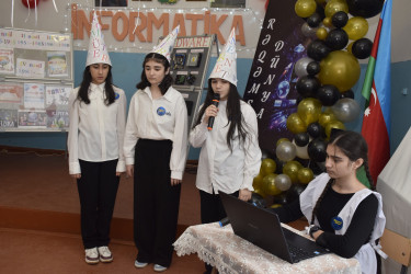 Hikmət Hüseynov adına 4 nömrəli humanitar fənlər təmayüllü məktəb-liseydə “Rəqəmsal Dünya” adlı tədbiri keçirilmişdir.