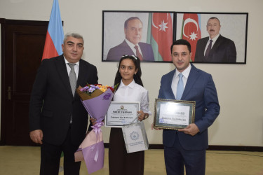 Ali təhsil müəssisələrinə yüksək balla qəbul olunan məzunlarla görüş keçirildi.