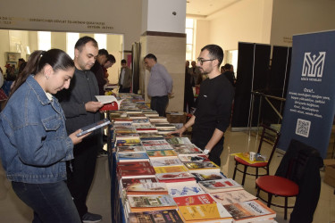 Quba rayon Heydər Əliyev Mərkəzində II Quba Kitab Sərgisinin açılış mərasimi keçirilib.