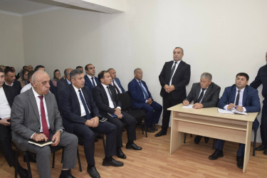 İspik kəndində səyyar vətəndaş qəbulu keçirilib.