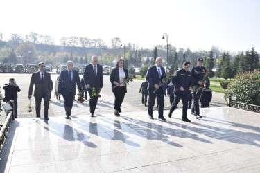 8 Noyabr- Zəfər Günü münasibətilə silsilə tədbirlər davam etdirilir.