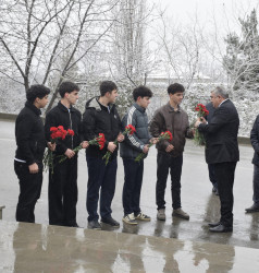 Qırmızı Qəsəbə qəsəbəsində səyyar vətəndaş qəbulu keçirilib.