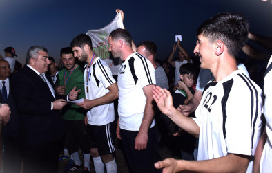 Rayon İcra Hakimiyyətinin başçısı futbol üzrə Quba rayon birinciliyinin final oyununu izləmişdir.