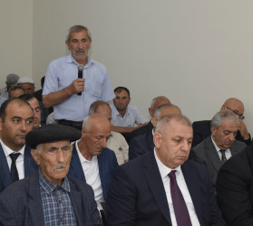 Qonaqkənd qəsəbəsində səyyar vətəndaş qəbulu keçirilib.
