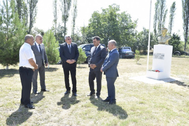 Qacar Zeyid kəndində səyyar vətəndaş qəbulu keçirilib.