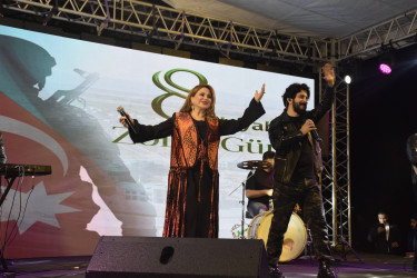 Qubada Şanlı Zəfərin beşinci ildönümü münasibətilə möhtəşəm bayram konserti keçirilib.
