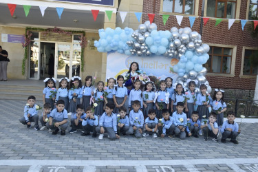 Quba şəhər 2 nömrəli təbiət fənləri təmayüllü məktəb-liseydə Bilik Günü qeyd olunub.