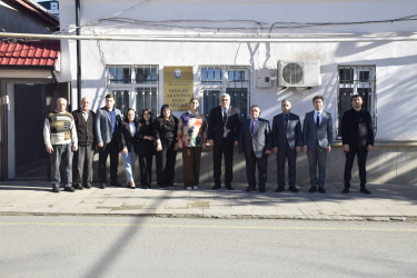 Quba Rayon İcra Hakimiyyətinin başçısı Dövlət Arxivinin Quba filialının iş fəaliyyətilə tanış olub.