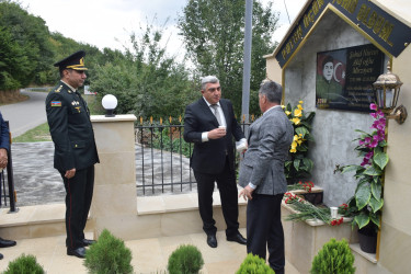 Rayon İcra Hakimiyyətinin başçısı İlqar Mahmudov Küsnət kəndində səyyar vətəndaş qəbulu keçirilib.