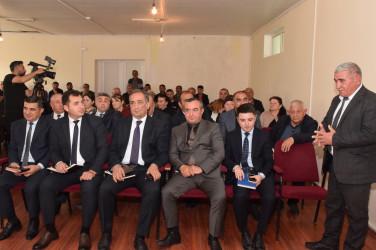 İlqar Mahmudov Susay kəndində vətəndaşların səyyar qəbulunu keçirmişdir.