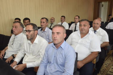 Qubada kənd təsərrüfatı məhsullarının istehsalı və emalı sahələrinin inkişafına dair İş Planının hazırlanması ilə bağlı geniş tərkibli tədbir keçirilib.