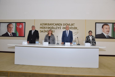 Qubada 28 May - Müstəqillik Günü münasibətilə “Azərbaycan XX əsrin əvvəllərində: müstəqilliyə aparan yollar” mövzusunda konfrans keçirilib.